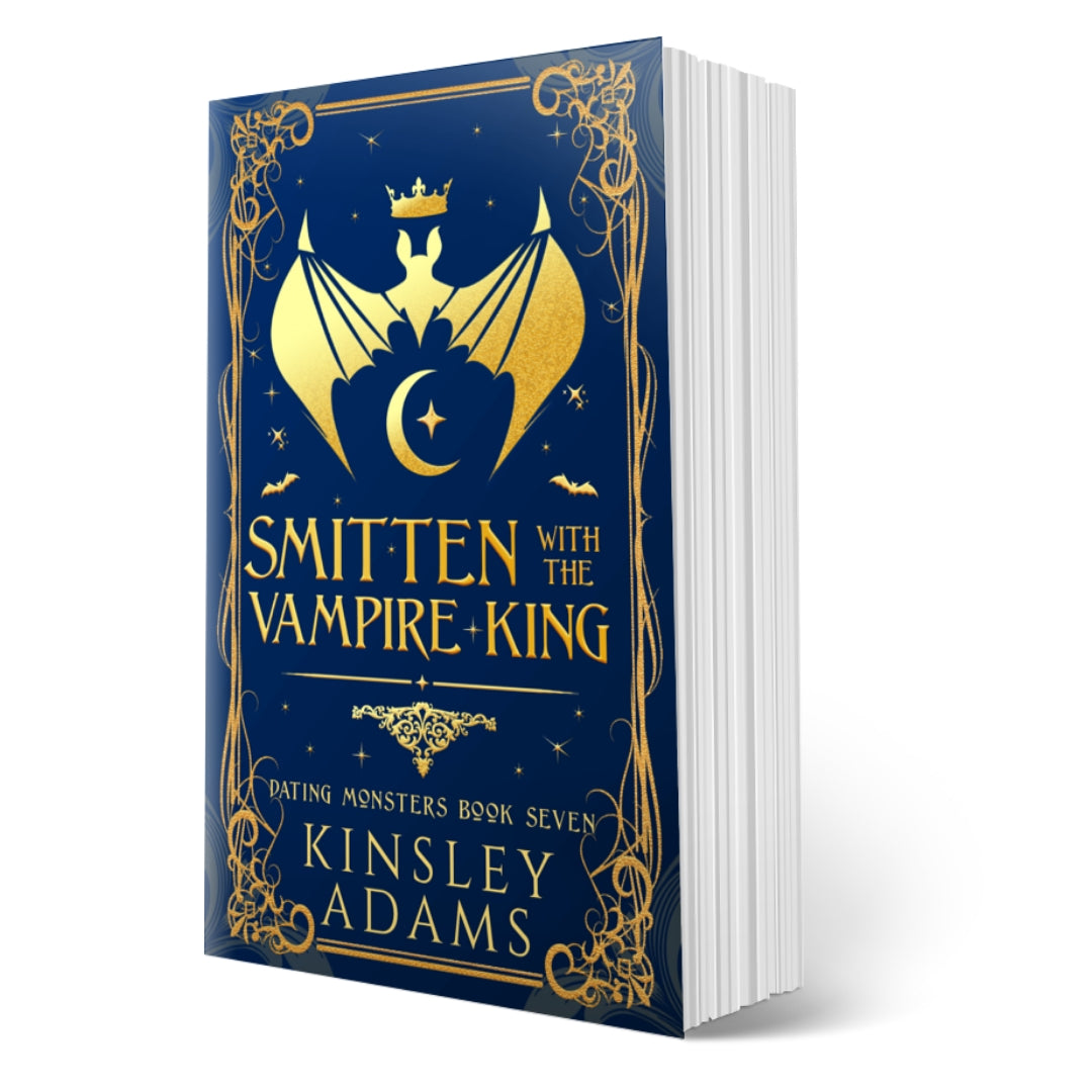 Smitten with the Vampire King - Paperback